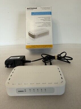 NETGEAR GS605 5-Port Gigabit Ethernet Switch Unmanaged Open Box